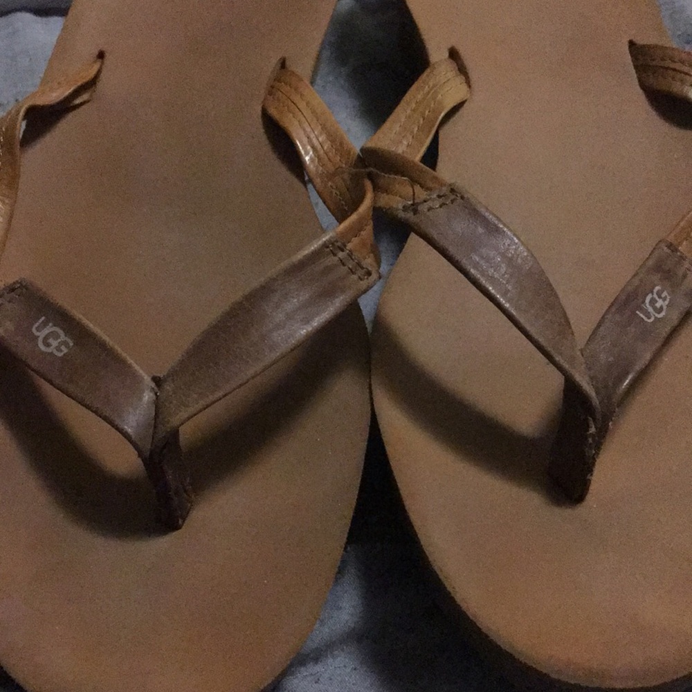 Ugg Flip Flops - image 4